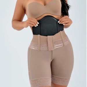 Table de compression après liposucción–NOIRE – latina beauty – waist  cinchers